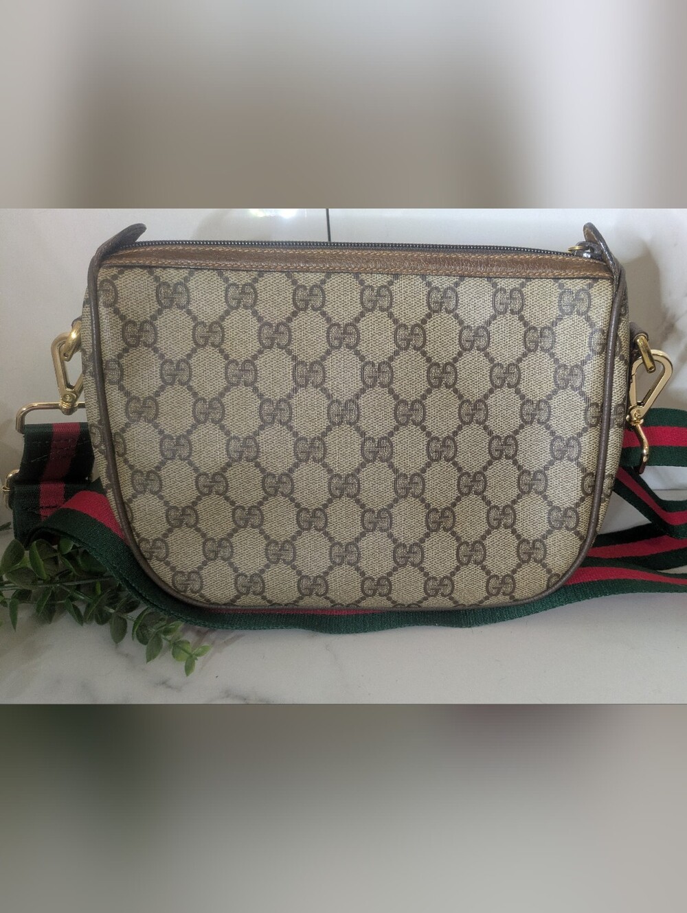 Gucci Supreme Canvas Crossbody Bag Purse - Picture 9 of 11